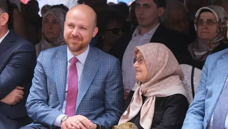 Bilal Erdoğan: Türkiye Eğitimde Dünyanın En Başarılı Ülkeleri Arasında mı?