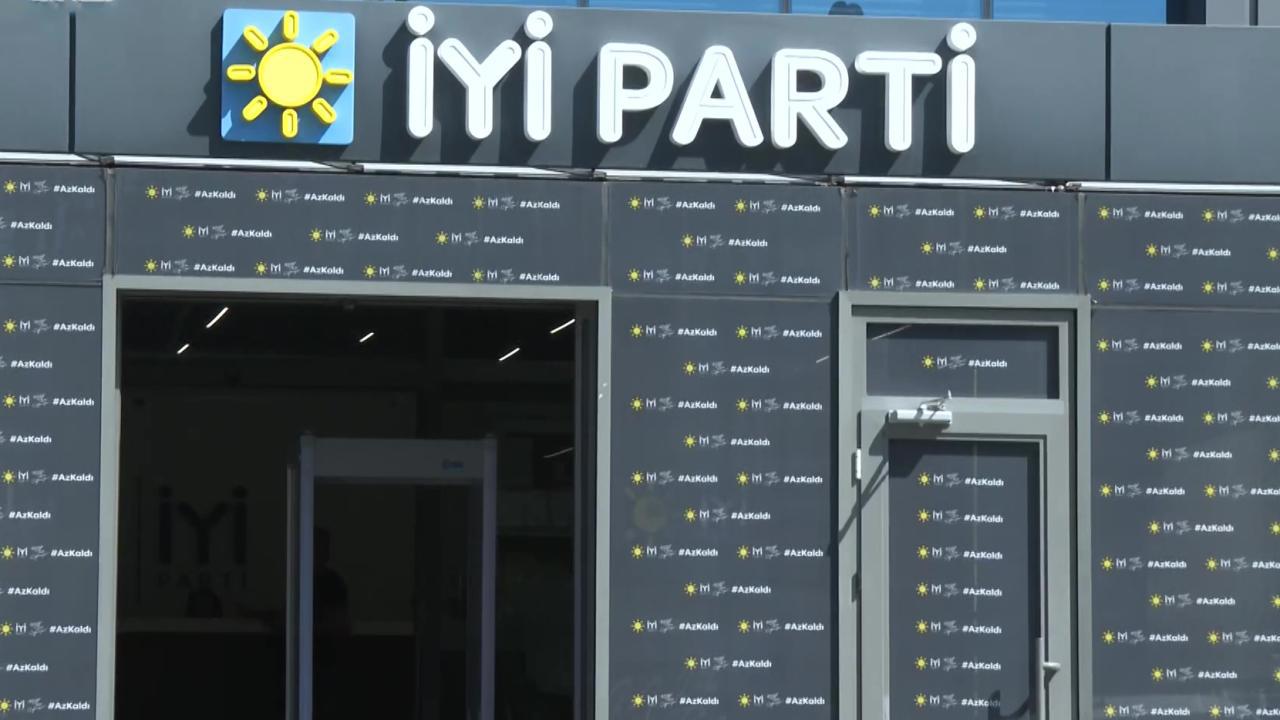 Ünal Karaman İyi Parti'den istifa etti