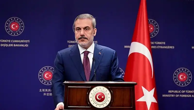 Bakan Fidan'dan Katarlı Mevkidaşına Önemli Mesajlar: İşbirliği ve Gelecek Vizyonu