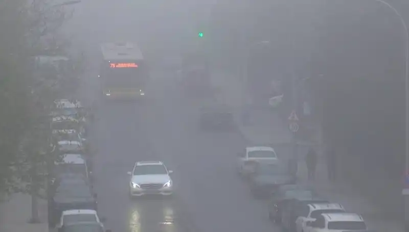 İstanbul'da Sis Etkisi: Görüş Mesafesi Düşerken Neler Yaşandı?