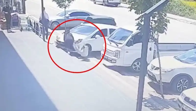 Yalova'da Feci Kaza: Lise Öğrencisi Aracın Altında Can Verdi!
