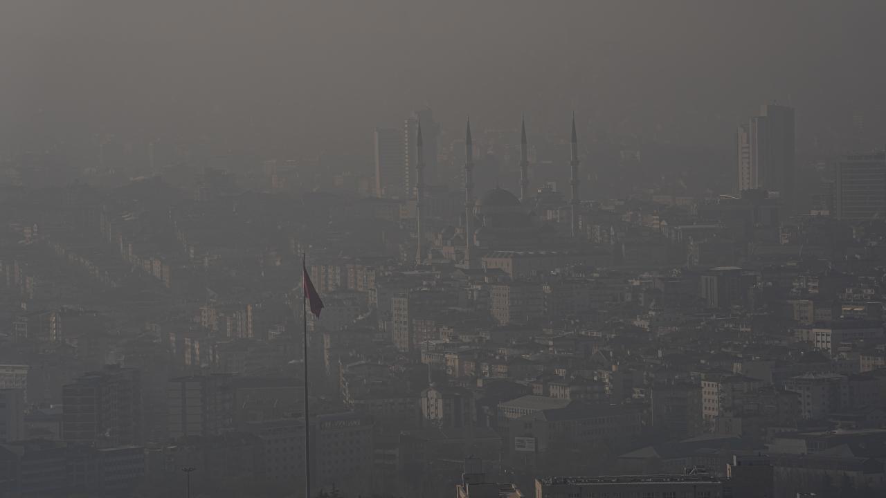 Ankara'da Hava Kalitesi Hassas Seviyede

'