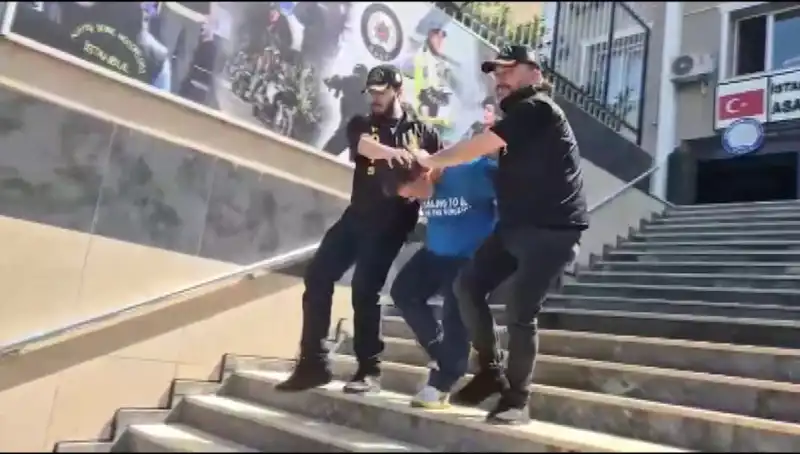 Ümraniye’de Büyüleyici Gasp: Film Gibi Takiple Yakalanan Suçlular