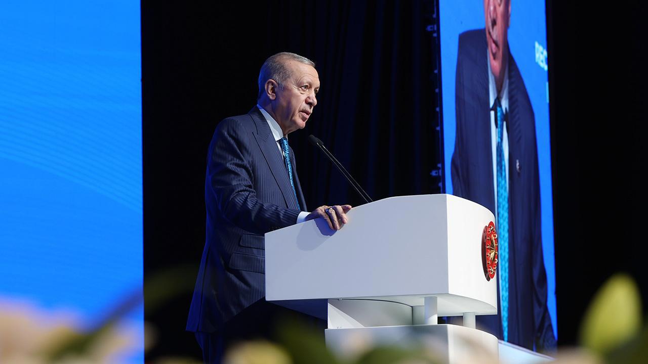 Cumhurbaşkanı Erdoğan, Engelli Öğretmen Atamaları İle İlgili Müjde Verdi