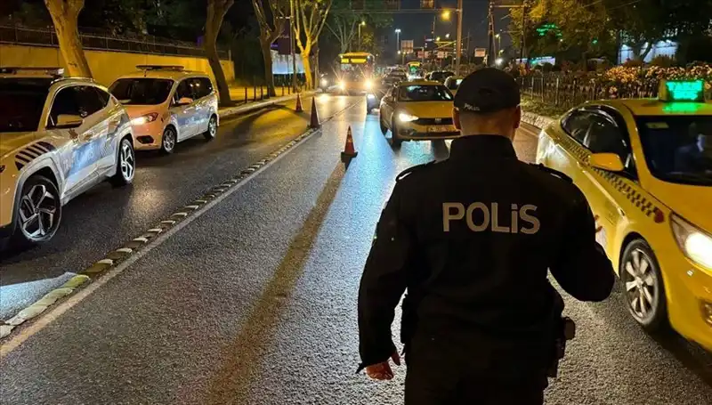 Huzur İstanbul Uygulamasında 1011 Gözaltı: Şehirde Güvenlik Önlemleri Artıyor