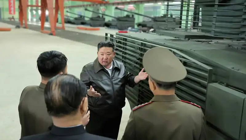 Kuzey Kore Lideri Kim Jong-un'dan Modern Savaş Çağrısı: Üretim Artacak!