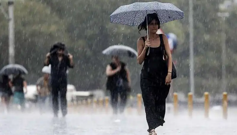 İstanbul ve Ankara’da Etkili Sağanak Yağış Bekleniyor: 25 İl için Dikkat!