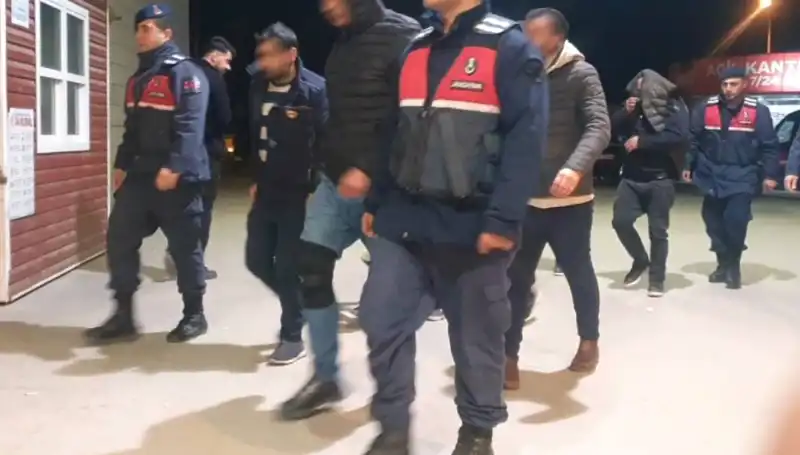 Bağ Evinde Uyuşturucu Partisine Büyük Baskın: Şok Edici Detaylar Ortaya Çıktı