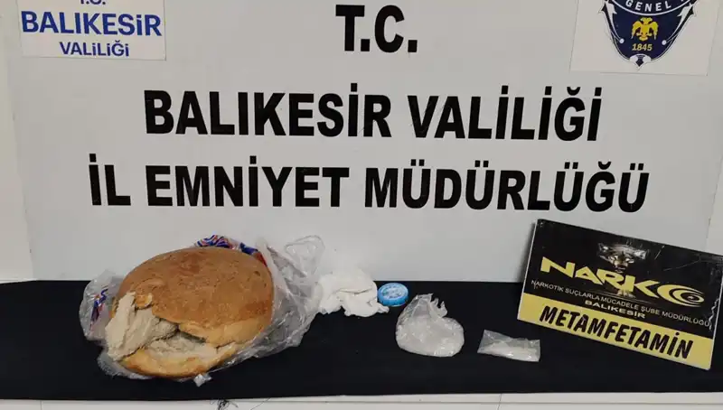 Uyuşturucu İçin Ekmeğe Gizlice Yerleştirenler Tutuklandı: Detaylar Şaşırtıyor!