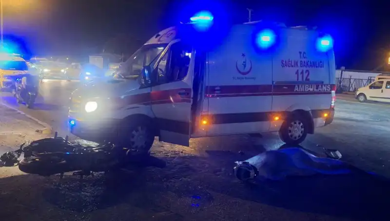 Antalya'da Motosikletle Kaza: Genç Hayatını Kaybetti