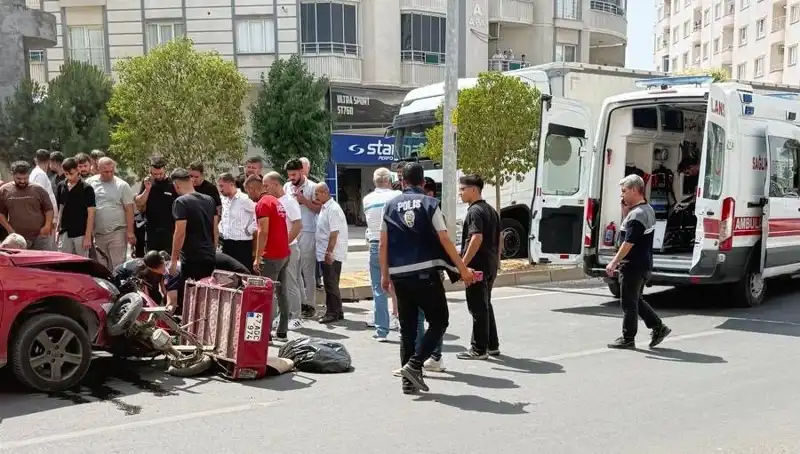 Mardin'de Feci Trafik Kazası: İki Kişi Yaralandı, Detaylar Şok Edici!