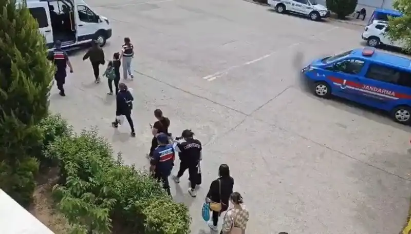 Tayland'da Kadınlara Çalışma İzni Vaadiyle Fuhuş Ağı Kuruldu