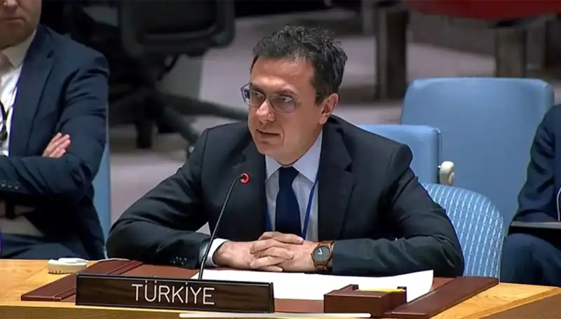 İsrail'in Suriye'deki Hava Saldırılarına Sona Verme Çağrısı