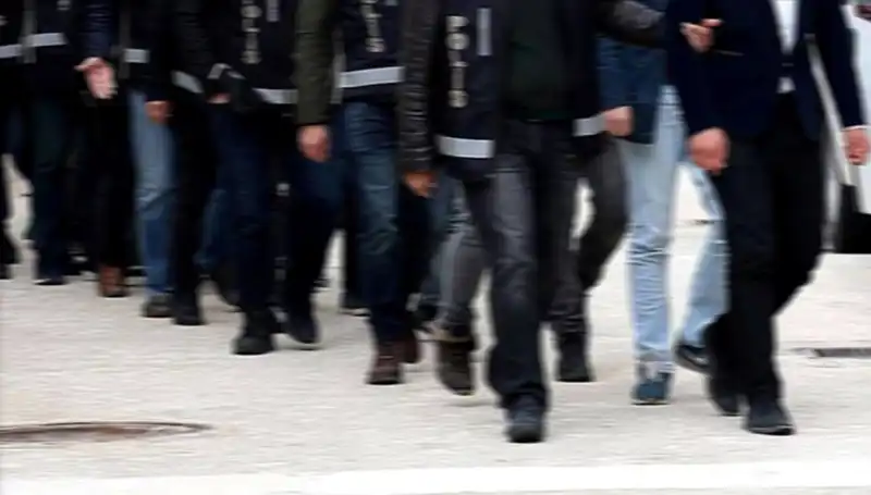Kadın Profili ile Tuzak: 'Balkız' Operasyonu ve Gasp Skandalı