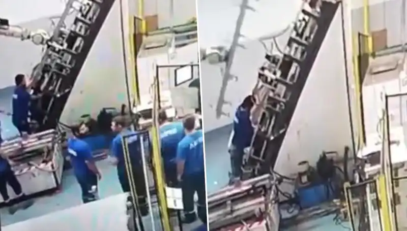 Fabrikada Şok Etkisi Yaratan Kaza: Makine Sırtına Saplandı
