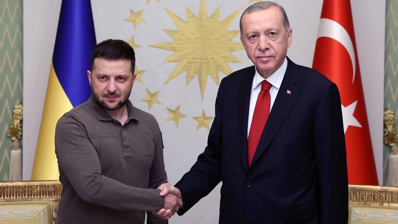 Ukrayna Devlet Başkanı Zelenskiy, Türkiye Ziyareti İçin İstanbul'a Geldi